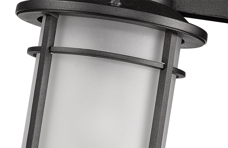 Tucker 1-Light Outdoor Wall Mount