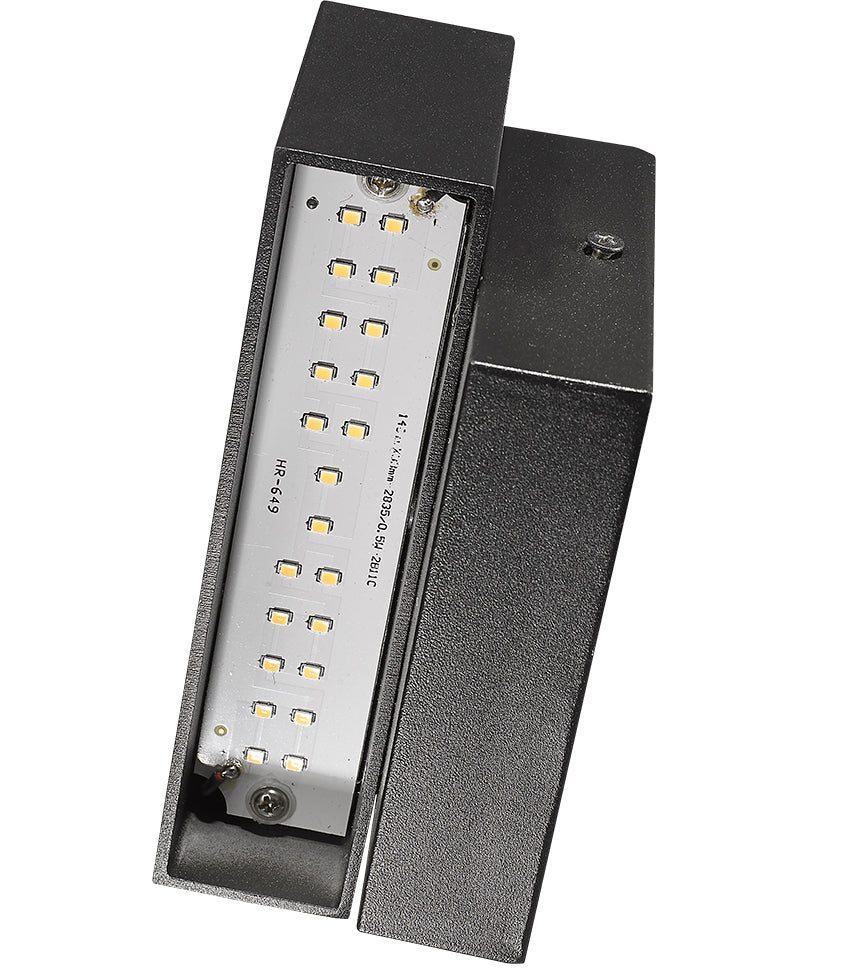 Calico Replaceable LED Outdoor Wall Light