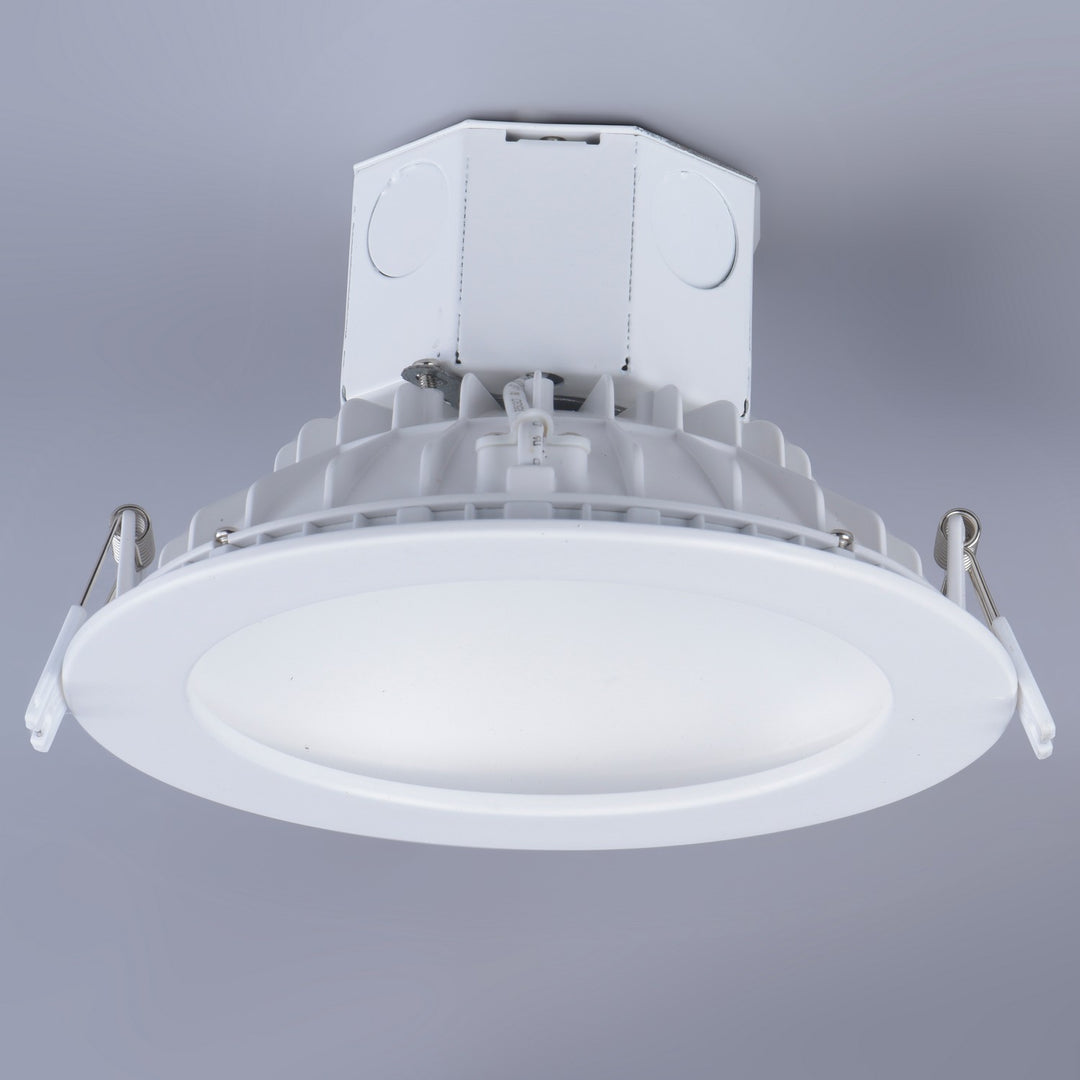 Maxim - 57797WTWT - LED Recessed Downlight - Cove - White