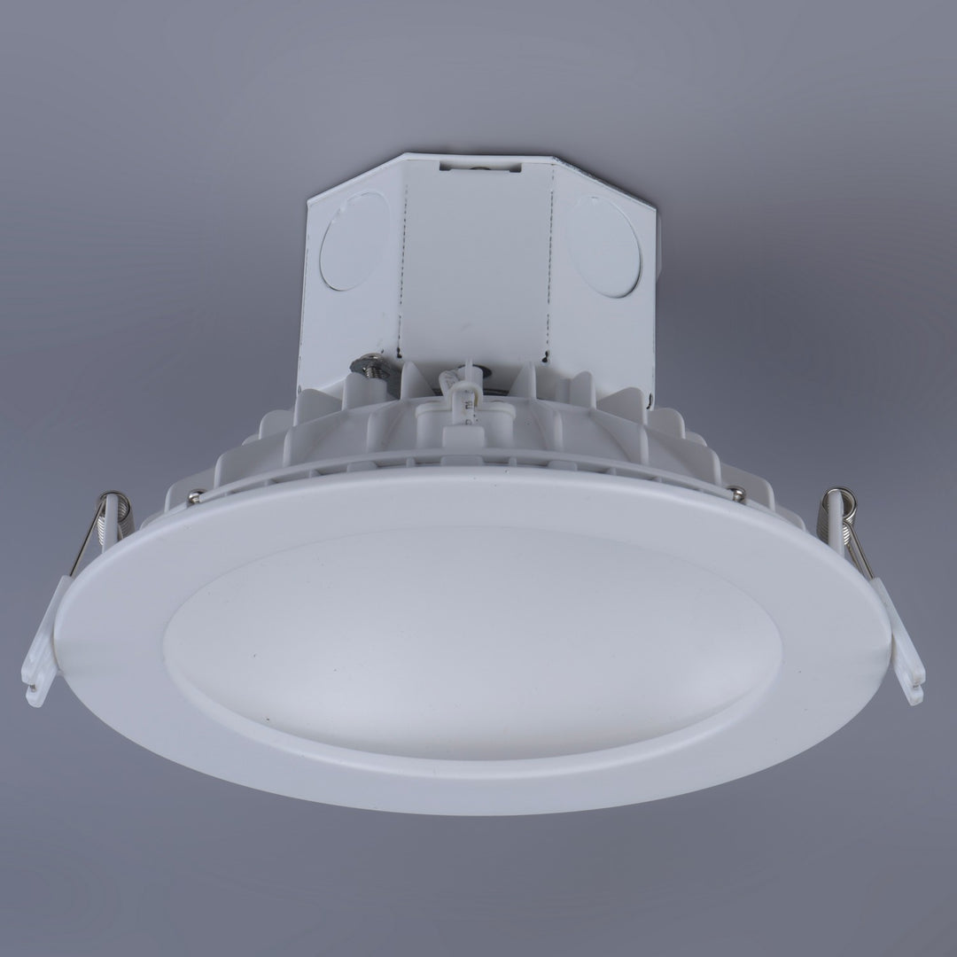 Maxim - 57797WTWT - LED Recessed Downlight - Cove - White