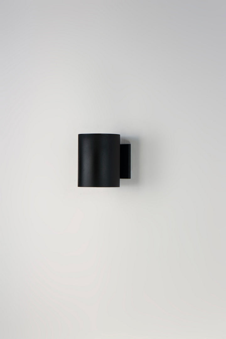 Maxim - 26101BK - One Light Outdoor Wall Lantern - Outpost - Black