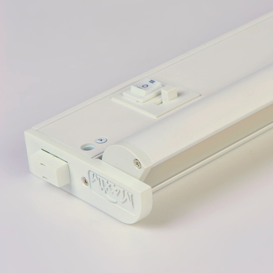 Maxim - 89862WT - LED Under Cabinet - CounterMax 5K - White