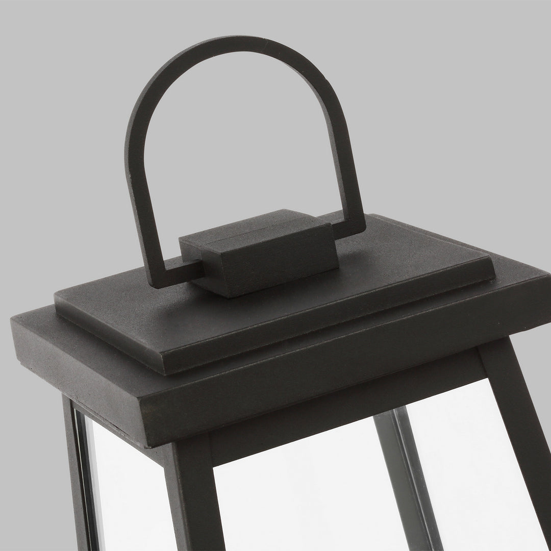 Visual Comfort Studio Canada - 8248401-12 - One Light Outdoor Post Lantern - Founders - Black