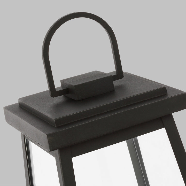 Visual Comfort Studio Canada - 8248401-12 - One Light Outdoor Post Lantern - Founders - Black