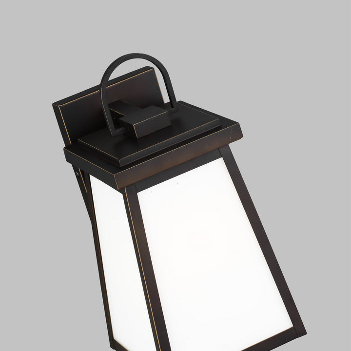 Visual Comfort Studio Canada - 8648401EN3-71 - One Light Outdoor Wall Lantern - Founders - Antique Bronze