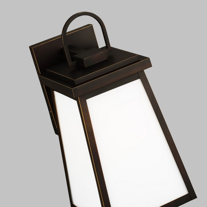 Visual Comfort Studio Canada - 8748401EN3-71 - One Light Outdoor Wall Lantern - Founders - Antique Bronze
