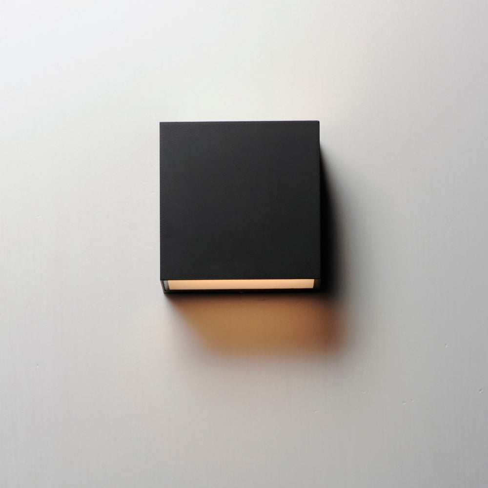 ET2 - E23218-BK - LED Outdoor Wall Sconce - Blok - Black