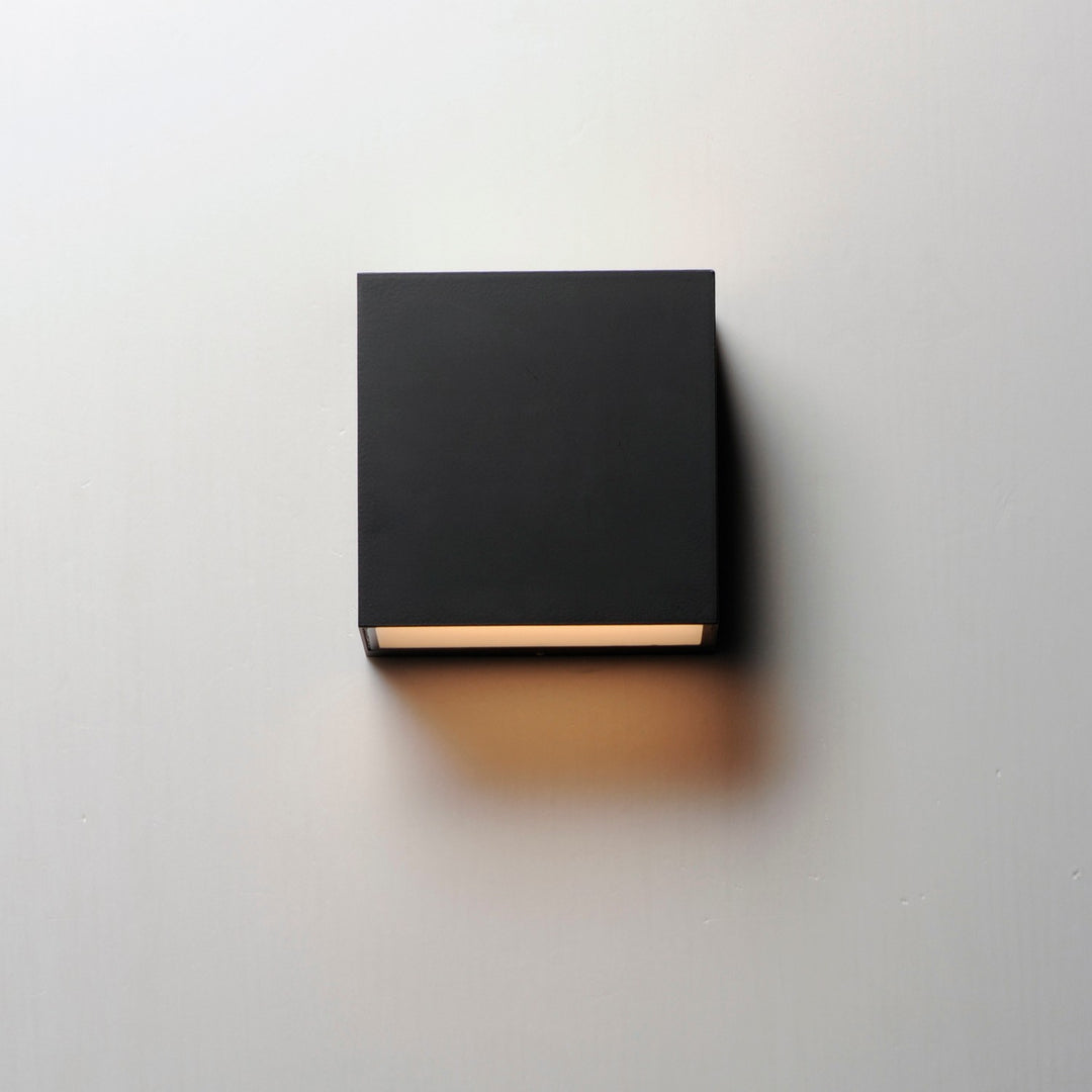 ET2 - E23218-BK - LED Outdoor Wall Sconce - Blok - Black