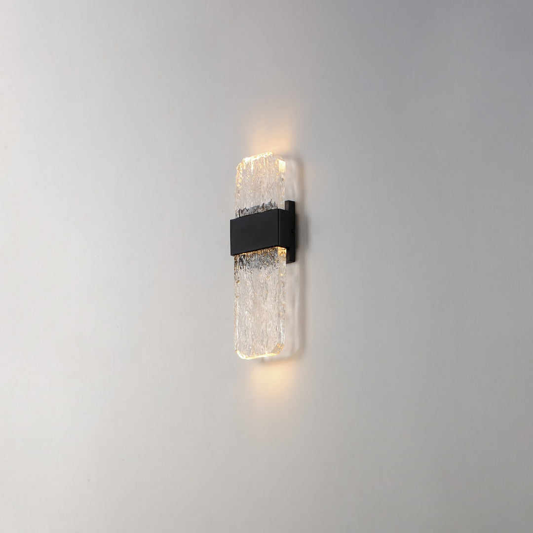 ET2 - E30134-24BK - LED Outdoor Wall Sconce - Rune - Black