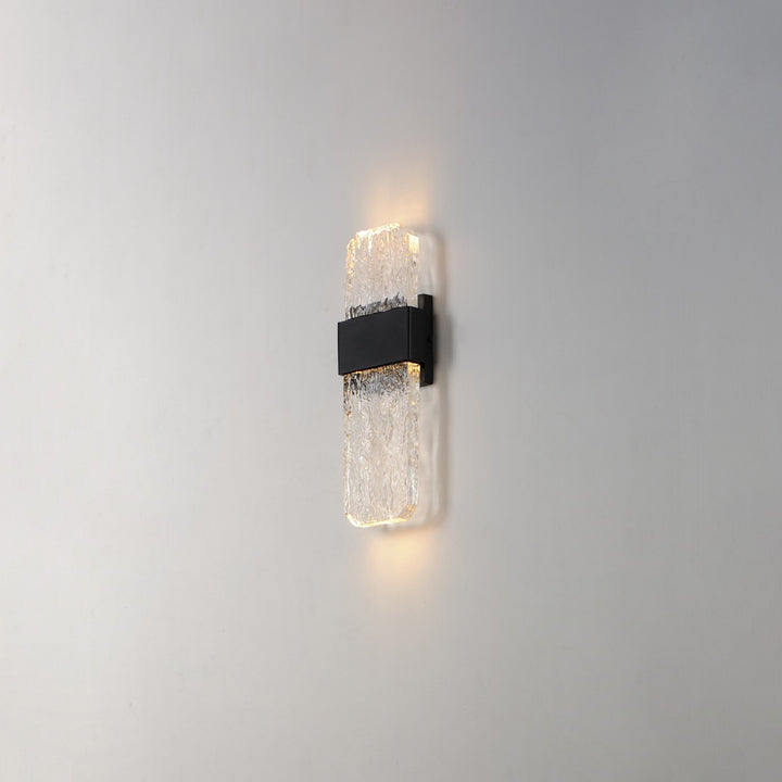 ET2 - E30134-24BK - LED Outdoor Wall Sconce - Rune - Black