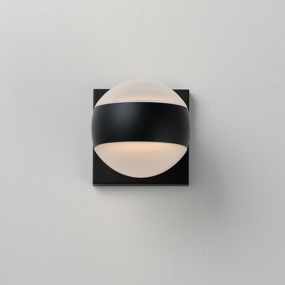 ET2 - E30175-10BK - LED Outdoor Wall Sconce - Modular - Black