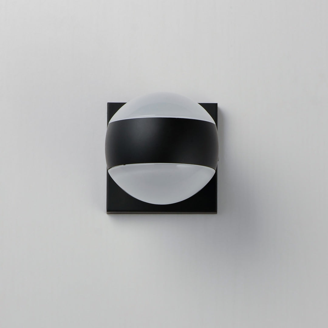 ET2 - E30175-10BK - LED Outdoor Wall Sconce - Modular - Black