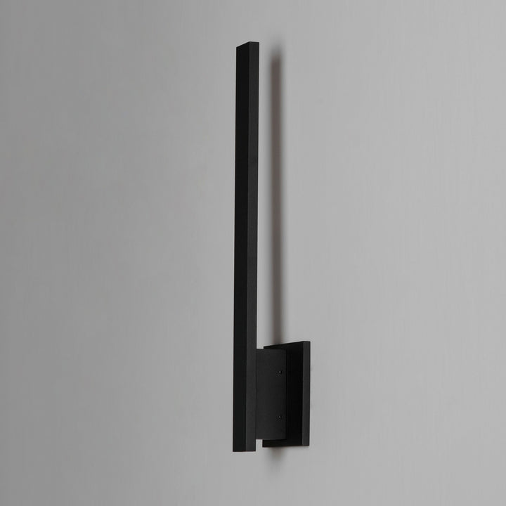 ET2 - E41342-BK - LED Outdoor Wall Sconce - Alumilux Line - Black
