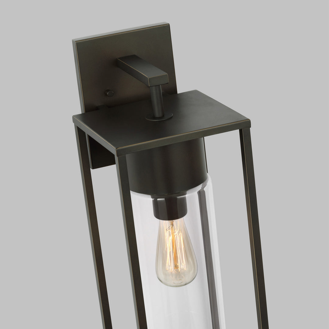 Visual Comfort Studio Canada - 8831101-71 - One Light Outdoor Wall Lantern - Vado - Antique Bronze