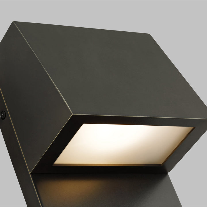 Visual Comfort Studio Canada - 8663393S-71 - LED Outdoor Wall Lantern - Rocha - Antique Bronze