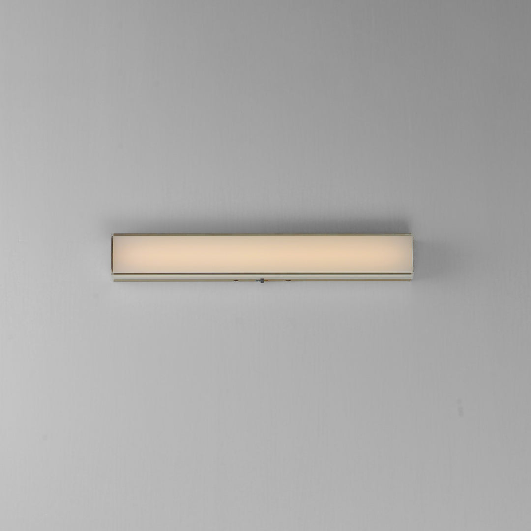 Maxim - 59000CLFTSN - LED Bath Vanity - Edge - Satin Nickel