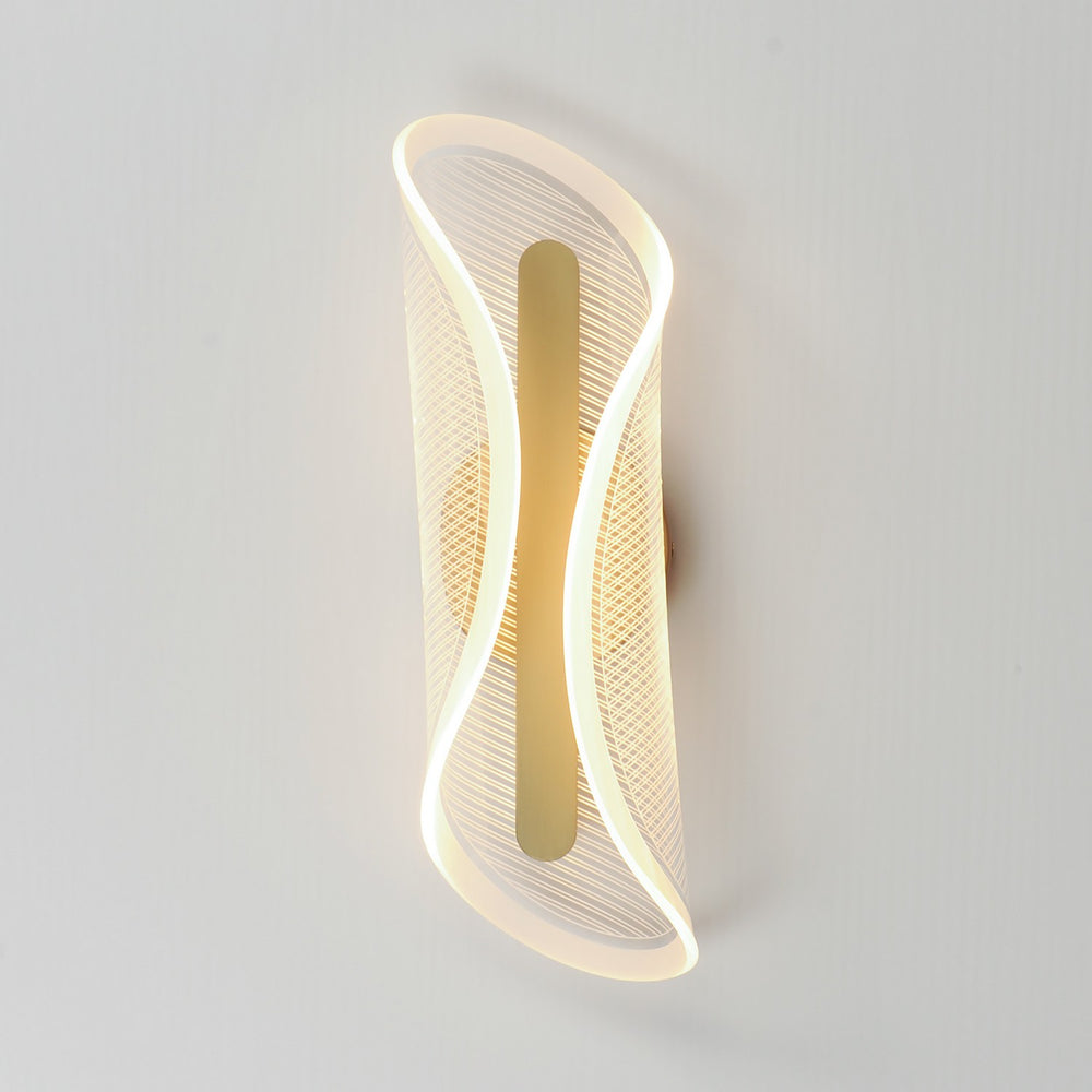 ET2 - E24711-144GLD - LED Wall Sconce - Manta - Gold