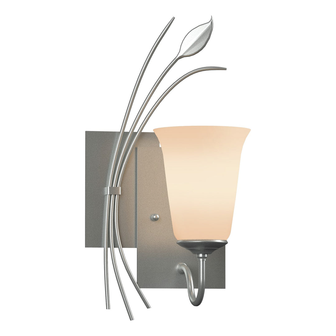 Hubbardton Forge Canada - 205122-SKT-LFT-82-GG0035 - One Light Wall Sconce - Leaf - Vintage Platinum