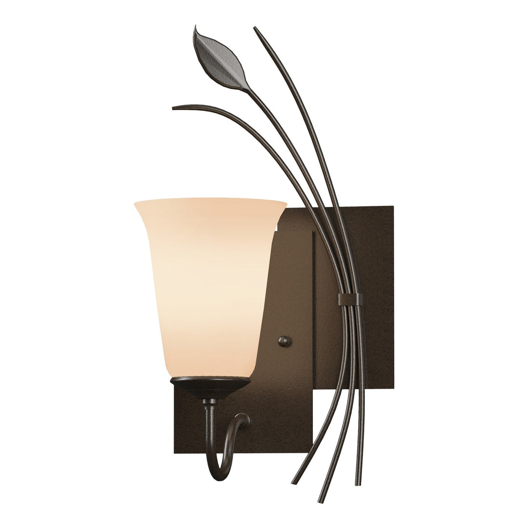 Hubbardton Forge Canada - 205122-SKT-RGT-14-GG0035 - One Light Wall Sconce - Leaf - Oil Rubbed Bronze