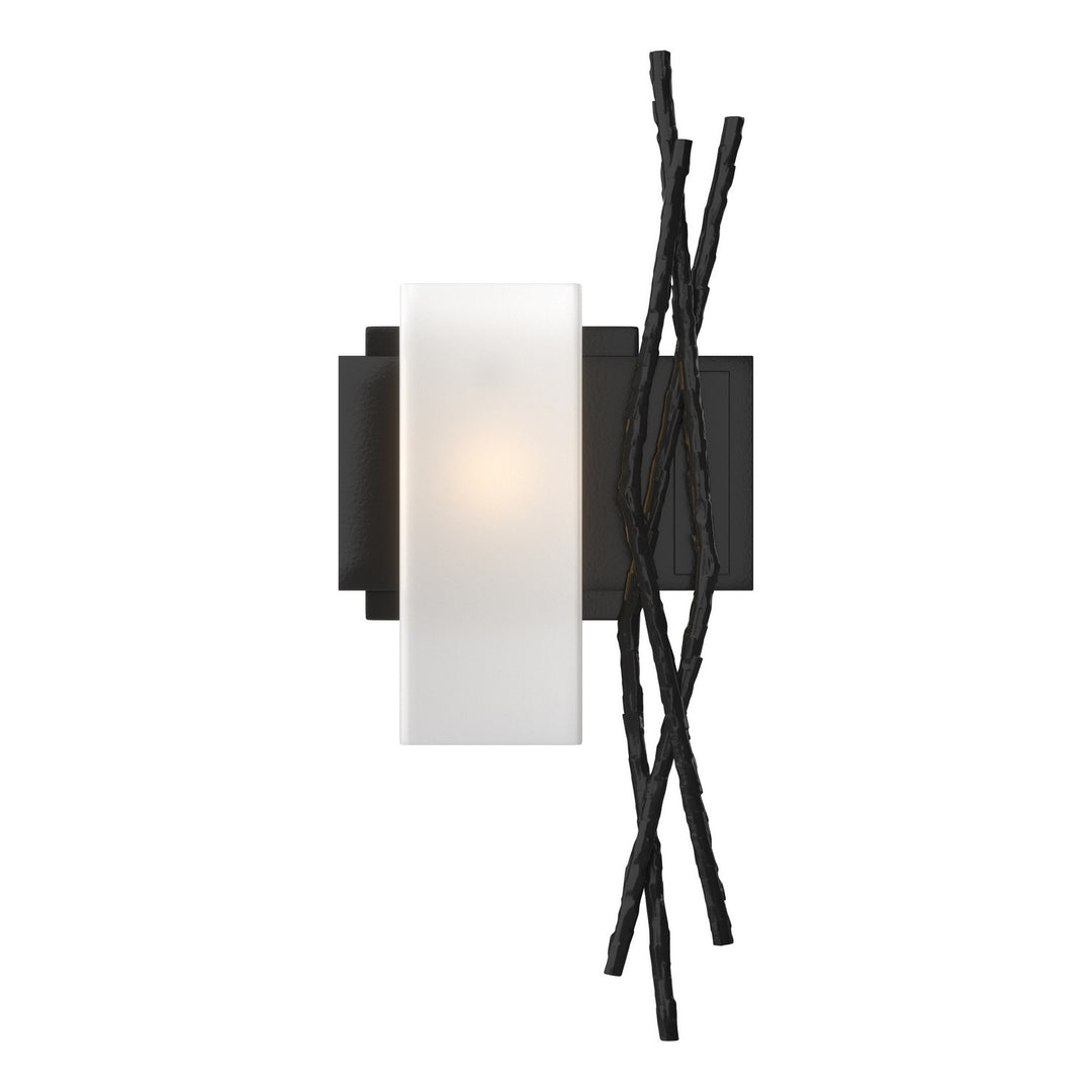 Hubbardton Forge Canada - 207670-SKT-LFT-10-GG0351 - One Light Wall Sconce - Brindille - Black