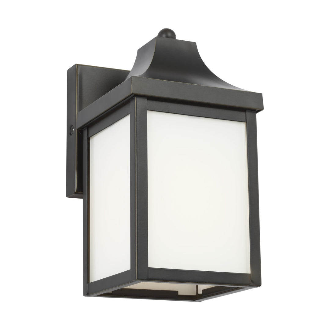 Generation Lighting Canada - GLO1001ANBZ - One Light Outdoor Lantern - Say brook - Antique Bronze