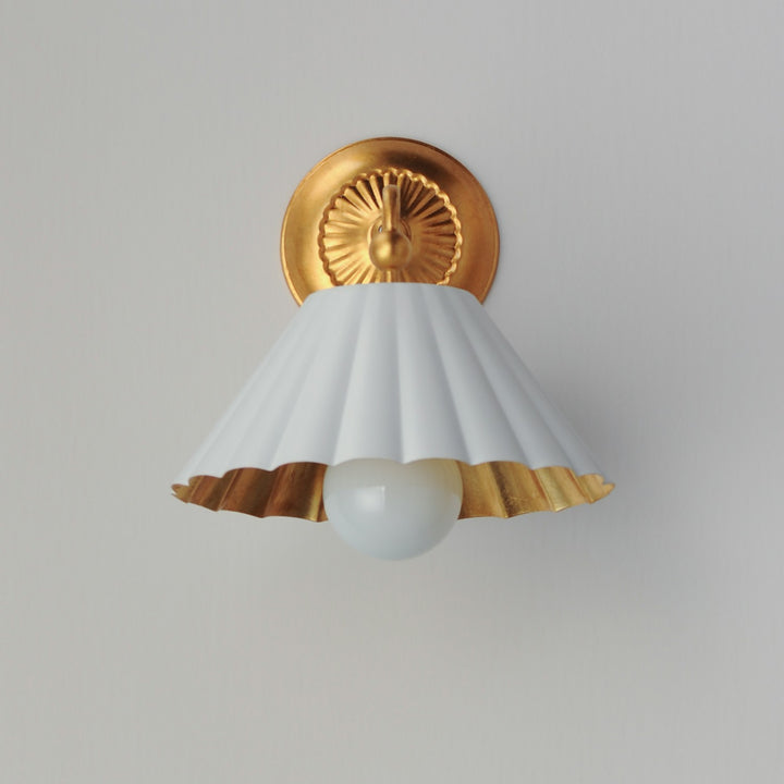 Maxim - 18051MWGL - One Light Wall Sconce - Primrose - Matte White / Gold Leaf