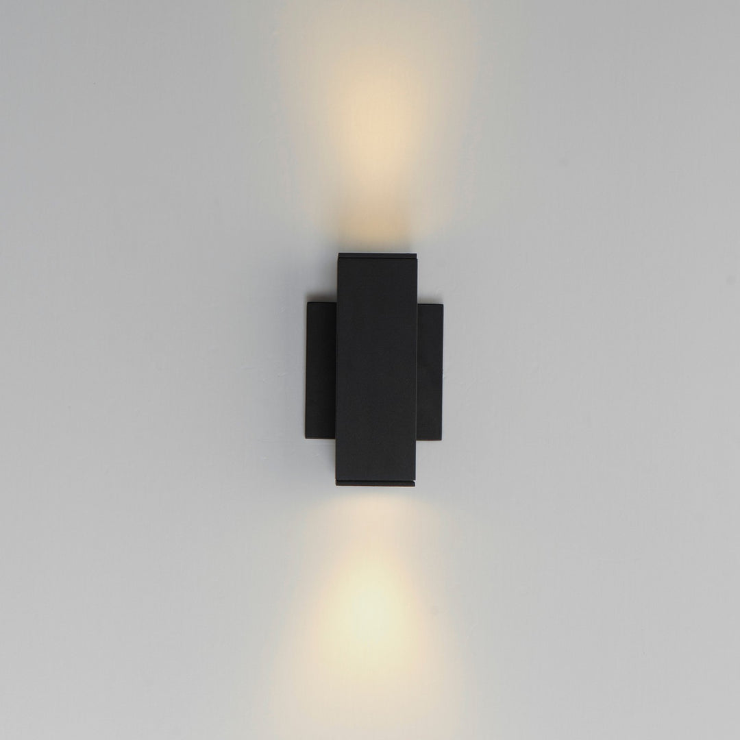 Maxim - 86421BK - LED Outdoor Wall Sconce - Culvert - Black