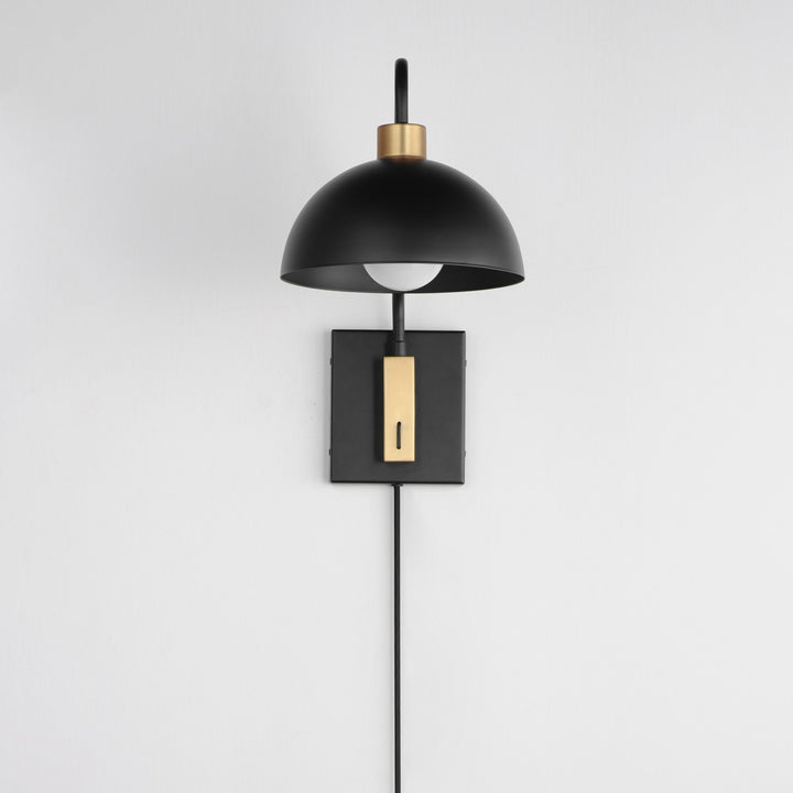 Maxim - 10021BKNAB - One Light Wall Sconce - Thelonious - Black / Natural Aged Brass