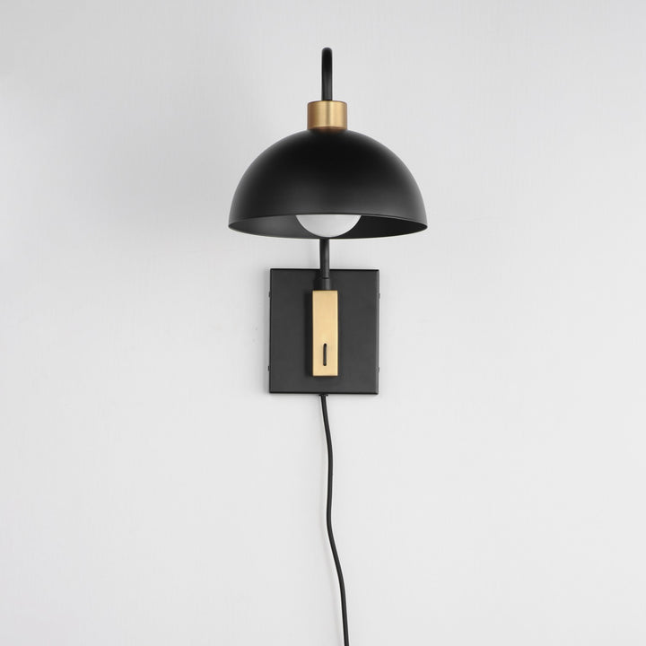 Maxim - 10021BKNAB - One Light Wall Sconce - Thelonious - Black / Natural Aged Brass