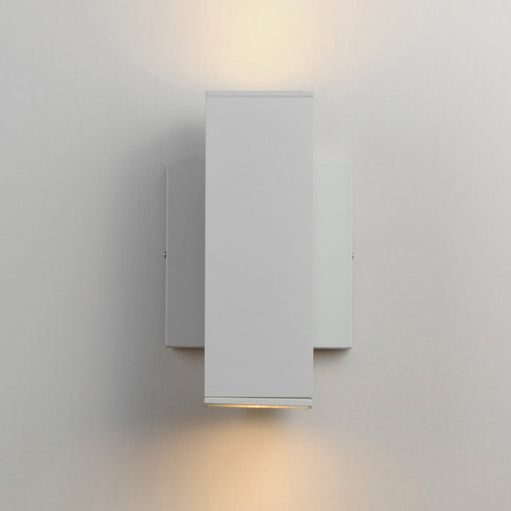 Maxim - 86421WT - LED Outdoor Wall Sconce - Culvert - White