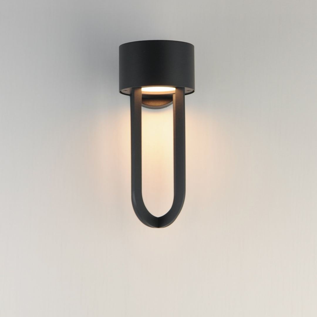 Maxim - 40682BK - LED Outdoor Wall Sconce - Quayside VX - Black