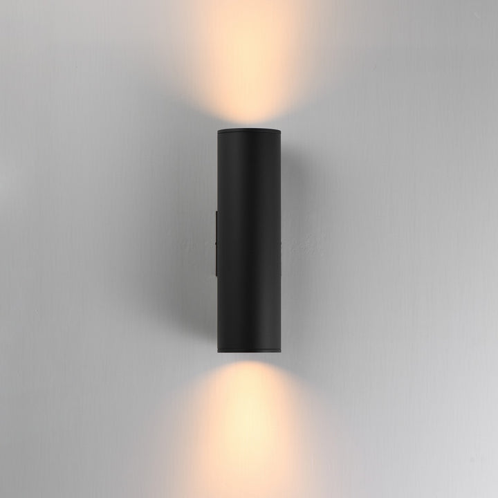 Maxim - 86216BK - LED Outdoor Wall Sconce - Stout - Black