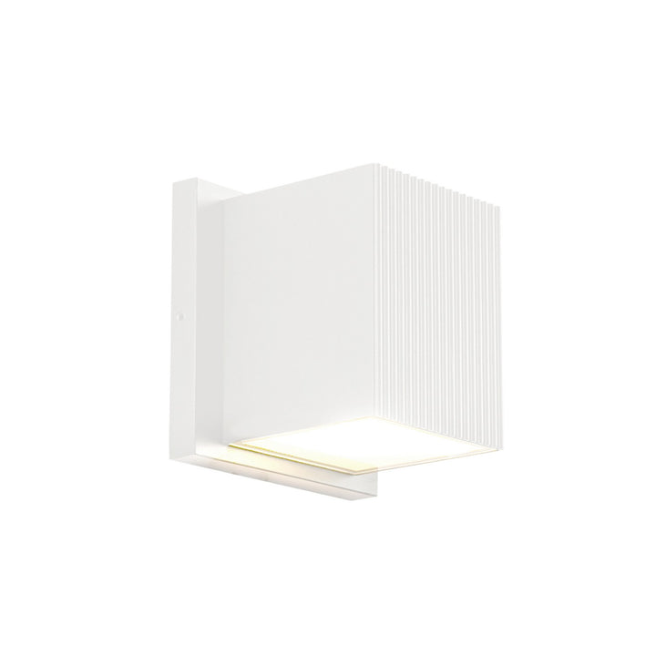 Kuzco Canada - EW4401-WH - LED Exterior Wall Sconce - Mavis - White