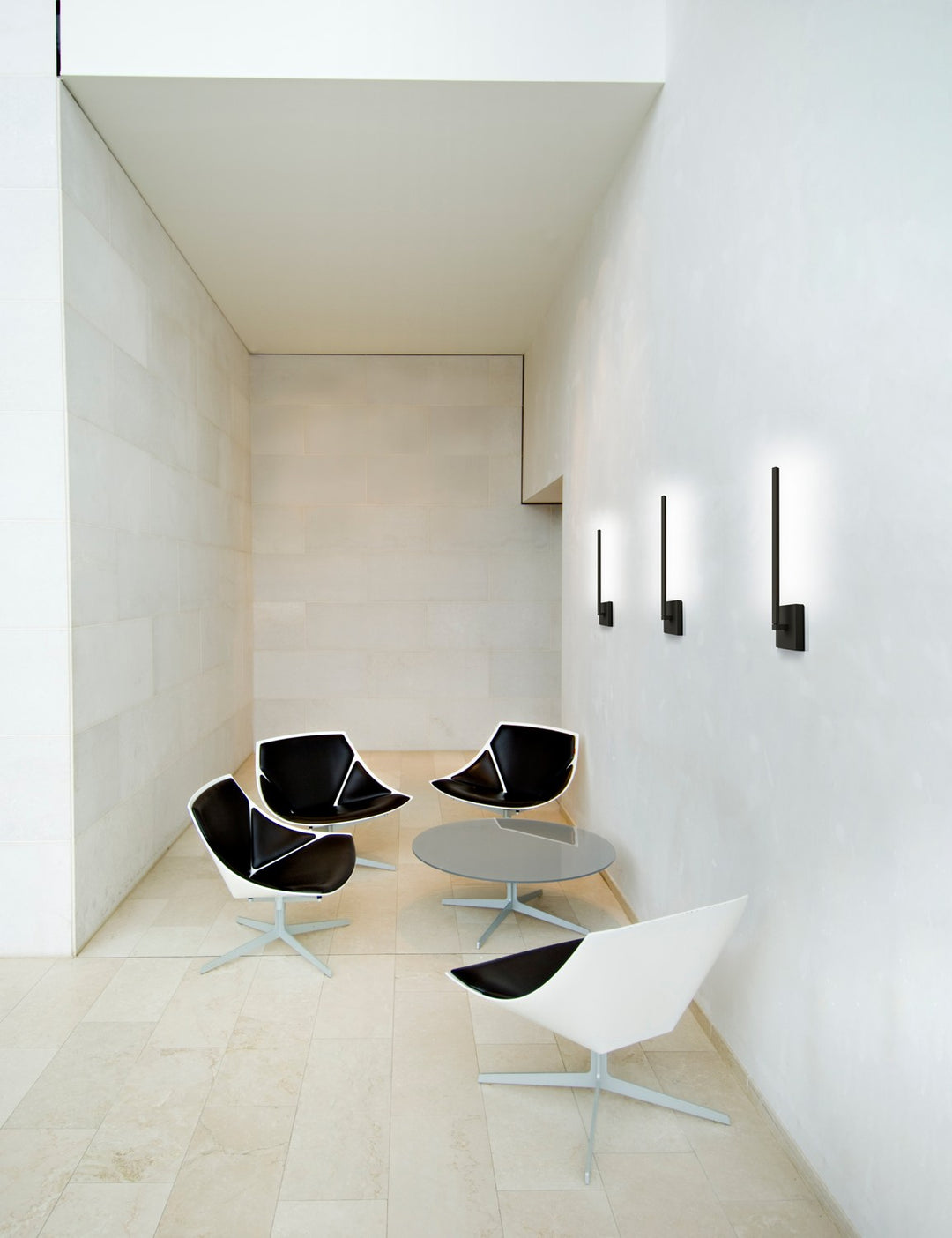 Kuzco Canada - WS25118-BK-UNV - LED Wall Sconce - Pandora - Black