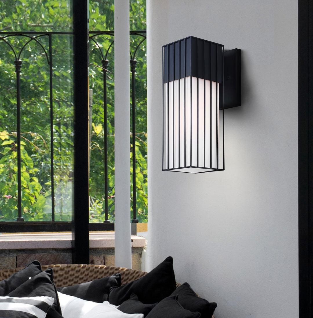 Canarm Canada - IOL723BK - One Light Outdoor Lantern - Oslo - Black