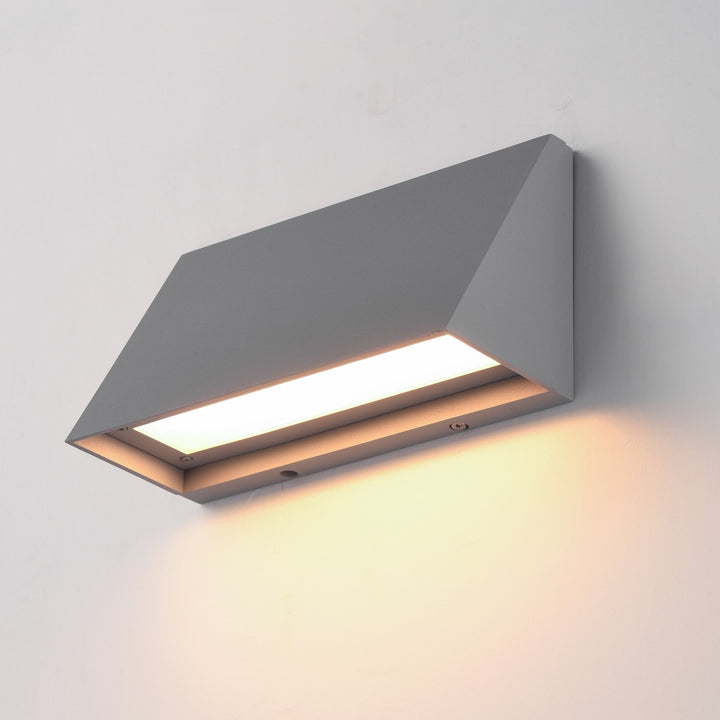 Maxim - 52527SV - LED Outdoor Wall Sconce - Pathfinder - Silver