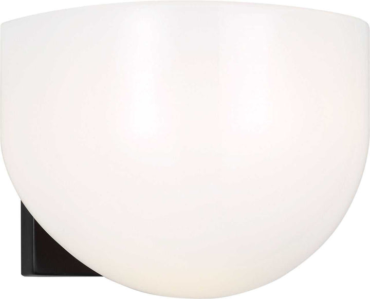 Visual Comfort Studio Canada - LXV1001AI - One Light Wall Sconce - Cheverny - Aged Iron | Aged Iron