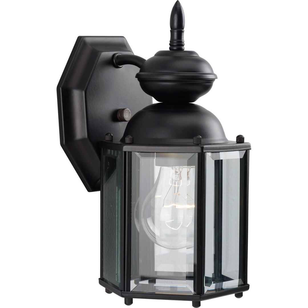 Carriage Classics One Light Wall Lantern in Black - available from The Lighting Shoppe, trusted by Canadian homeowners