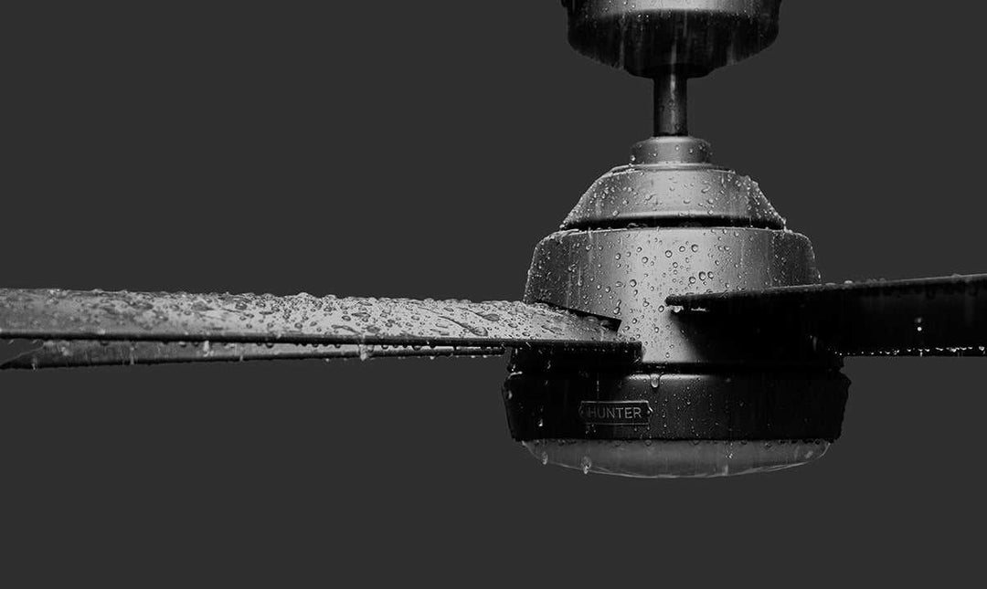 Hunter 52 inch Skyflow Matte Black WeatherMax Indoor / Outdoor Ceiling Fan with LED Light Kit and Wall Control Hunter Fan Canada