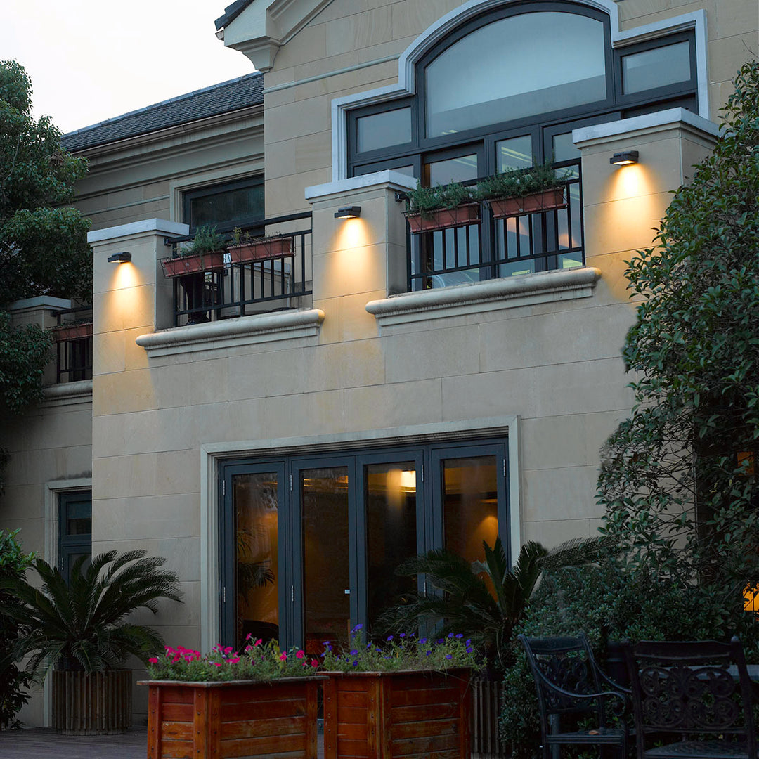 Eurofase Canada - 28288-022 - LED Outdoor Wall Mount - Bravo - Graphite Grey