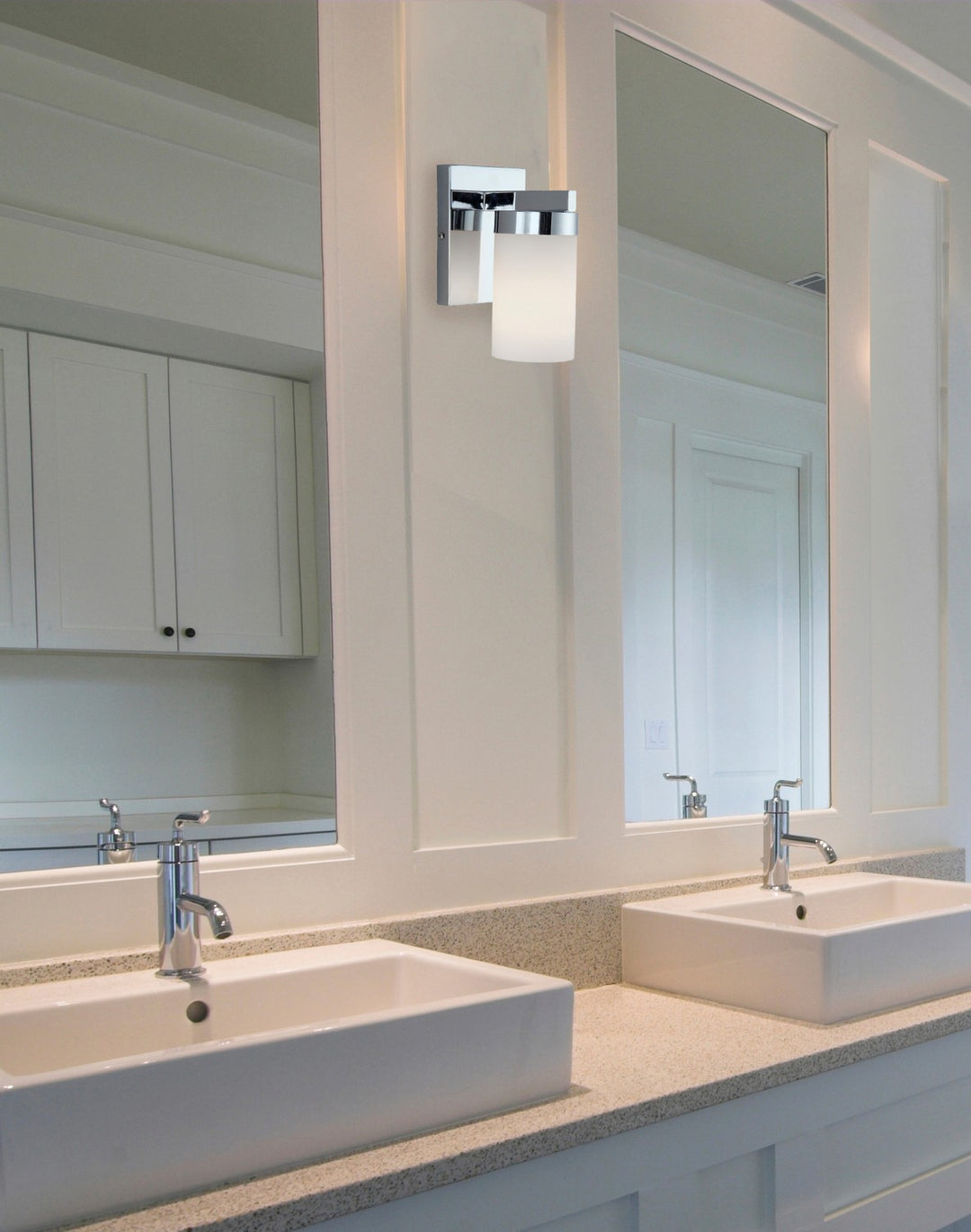 Canarm Canada - IVL429A01CH - One Light Vanity - Milo - Chrome