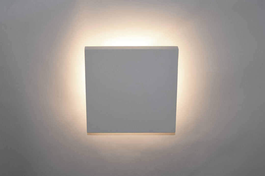 ET2 - E41388-WT - LED Outdoor Wall Sconce - Alumilux Tau - White