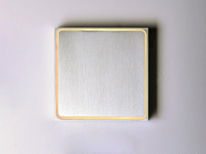 ET2 - E41329-SA - LED Outdoor Wall Sconce - Alumilux Outline - Satin Aluminum