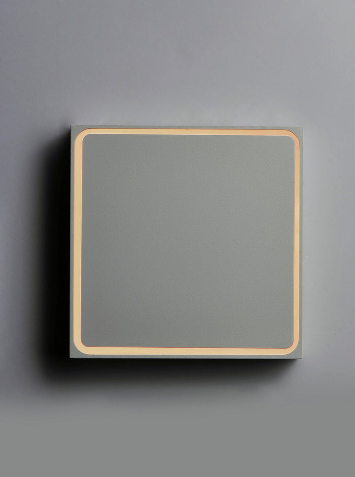 ET2 - E41329-WT - LED Outdoor Wall Sconce - Alumilux Outline - White
