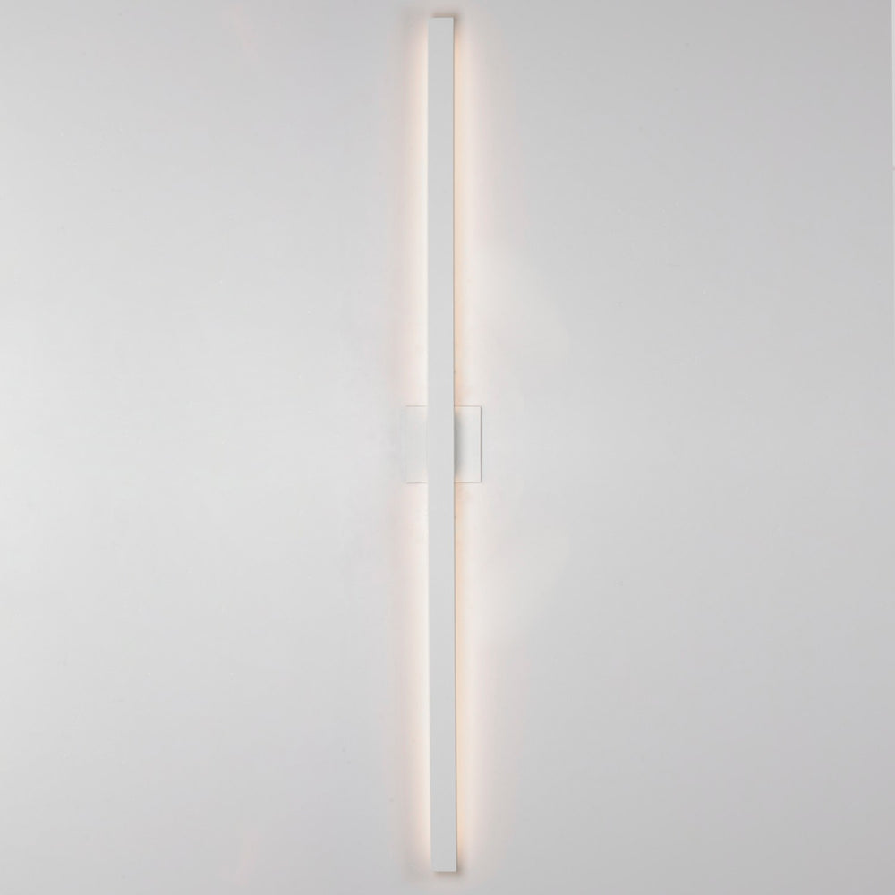 ET2 - E41344-WT - LED Outdoor Wall Sconce - Alumilux Line - White