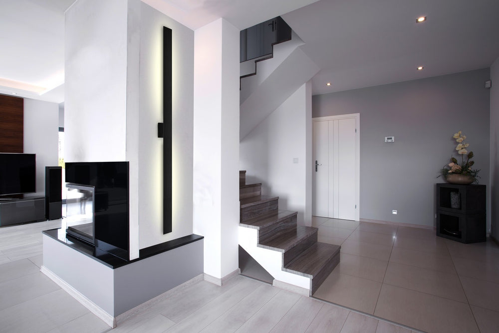 Kuzco Canada - AT7972-BK - LED Wall Sconce - Vesta - Black