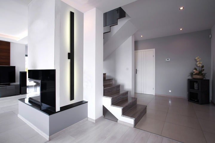 Kuzco Canada - AT7972-BK - LED Wall Sconce - Vesta - Black