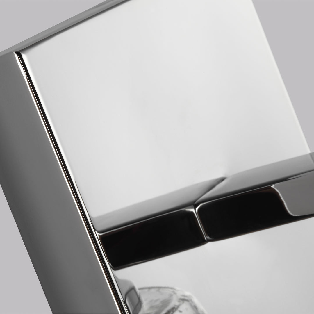 Visual Comfort Studio Canada - VS24301CH - One Light Wall Sconce - Mercer - Chrome