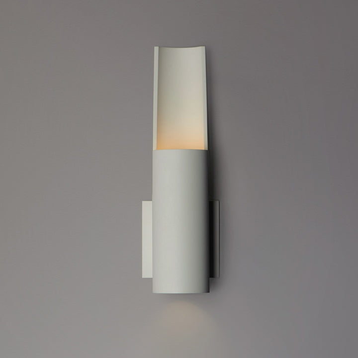 ET2 - E41524-WT - LED Outdoor Wall Sconce - Alumilux Runway - White