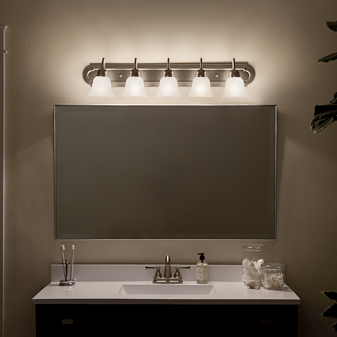 Kichler Canada - 5339NIS - Five Light Bath - Brushed Nickel